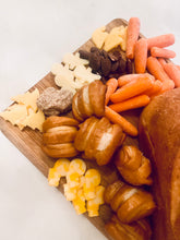 Load image into Gallery viewer, Holiday Cheese Cutters