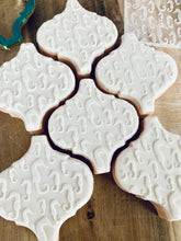 Load image into Gallery viewer, Seahorses Pop Ups Embosser