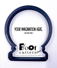 Load image into Gallery viewer, Snowglobe Crystal Ball Cutter