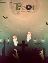 Load image into Gallery viewer, Vintage Pumpkin Ghosts Edible Toppers