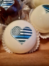 Load image into Gallery viewer, Thin Blue Line Edible Topper
