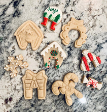 Load image into Gallery viewer, Mug Hugger Holiday Cookie Stamps
